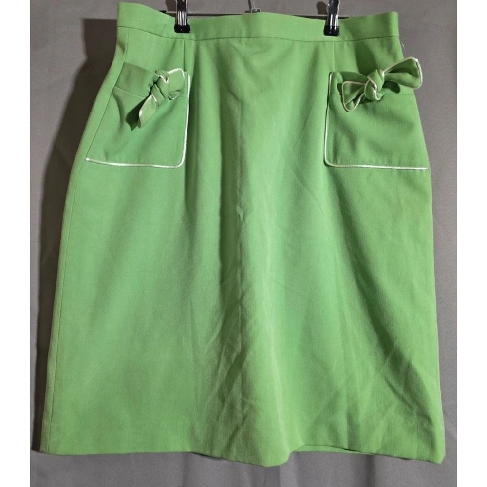Studio G Green Knee Length Pencil Skirt with Bow Pockets Size 14